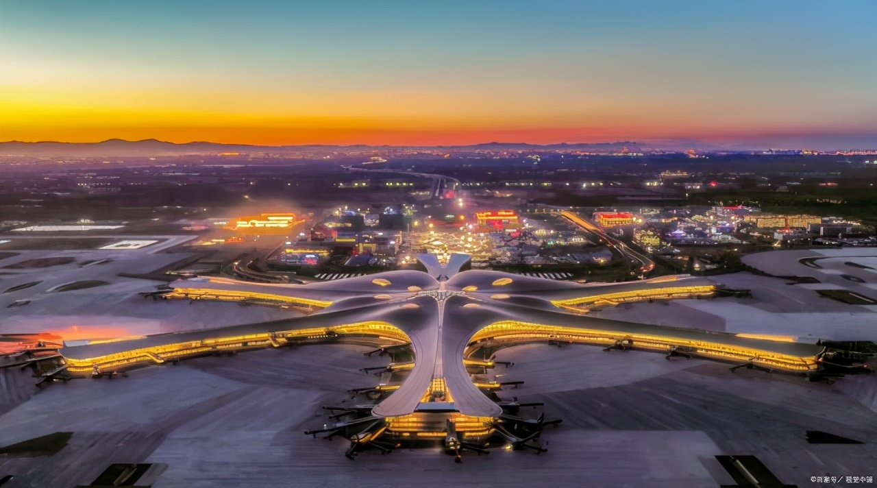 骞垮窞鐧戒簯鏈哄満鍥藉唴鍑哄彂鏀荤暐,骞垮窞鐧戒簯鍥介檯鏈哄満椋炴満璧烽瑙嗛