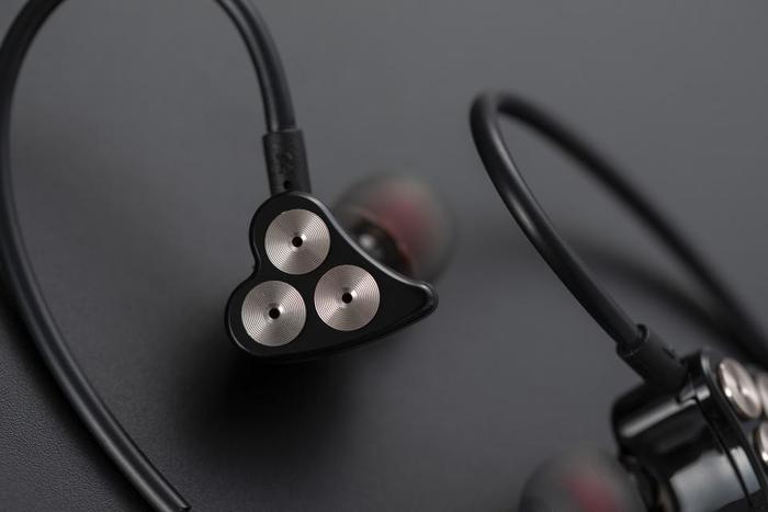 beats入耳式耳机音质怎么样,beats头戴式耳机能听无损音质吗