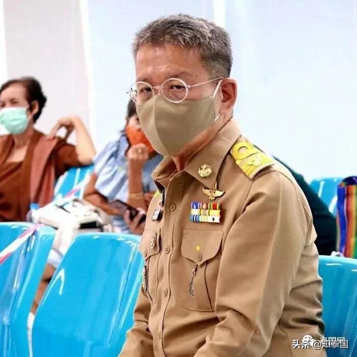 替泰国吼一声,滚蛋吧,2020年!