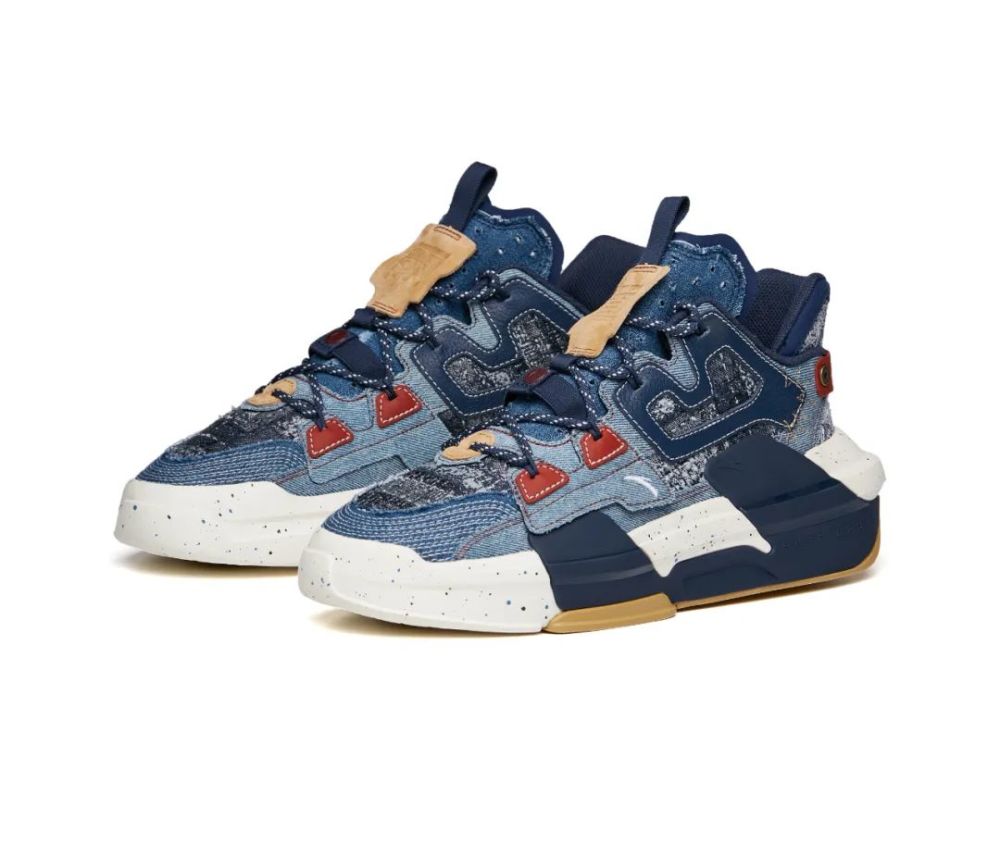 安踏新出的篮球鞋绿白搭配,2019安踏新霸道鞋