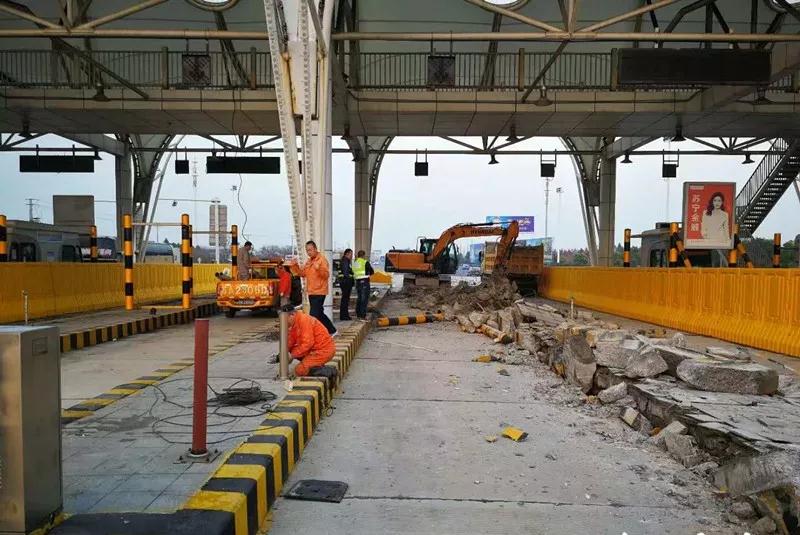 江阴大桥收费站拆除,江阴长江大桥收费站改造