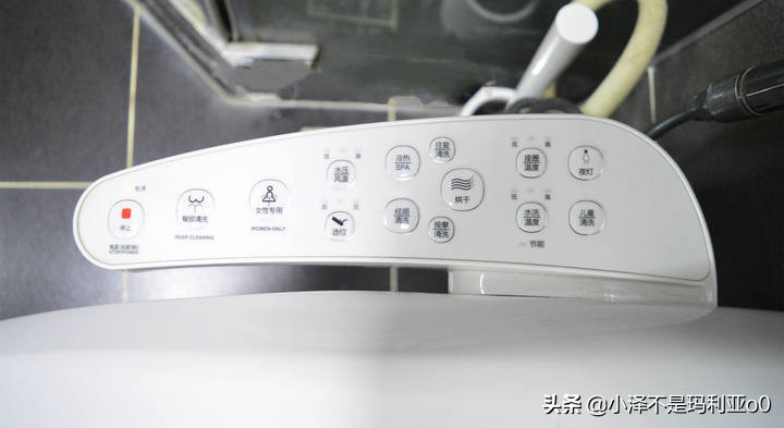 实用主义丨今年春节我为什么给爸妈选择这6件智能小家电