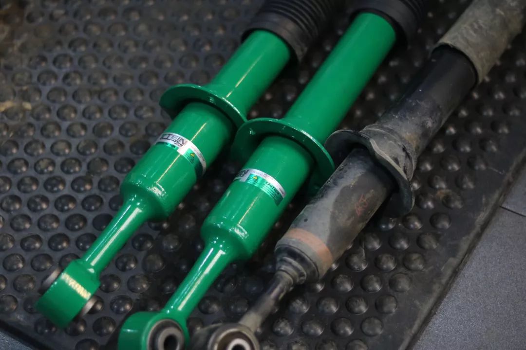 霸道lc150翻新修复全过程,霸道lc150翻新改装全过程