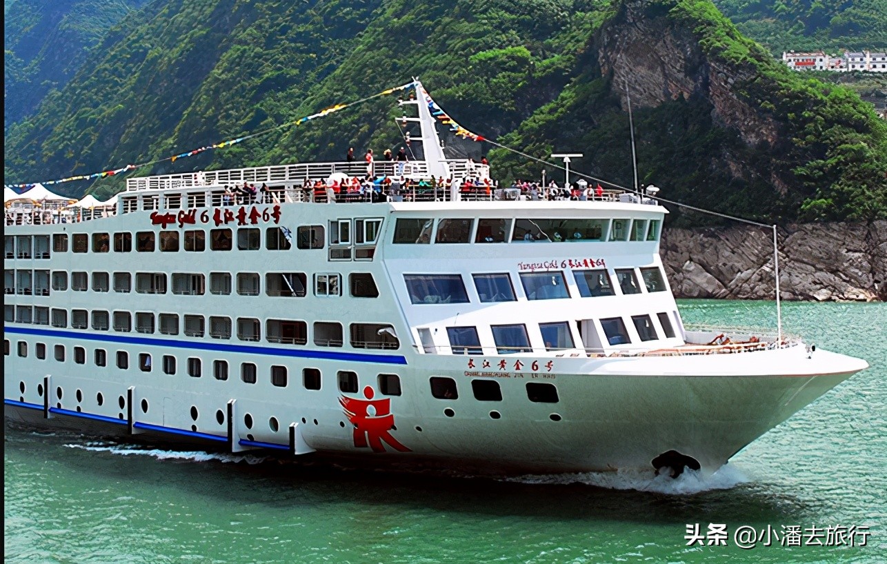 黄金6号游轮是豪华游轮吗,黄金游轮6号和7号有什么区别