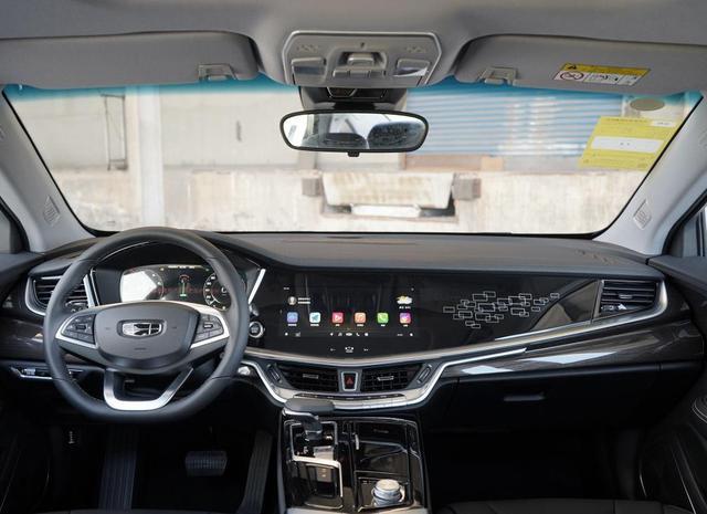 吉利博瑞智能驾驶感受,吉利博瑞动力怎样