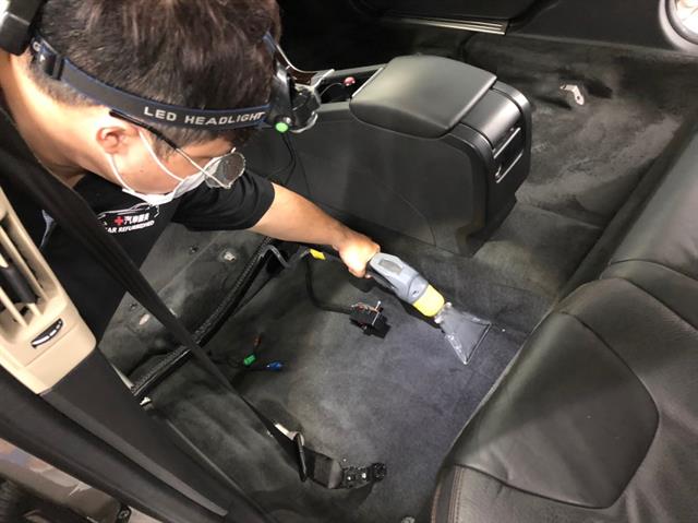 20年老汽车内饰清洗教学全过程,汽车内饰深度清洁施工细节