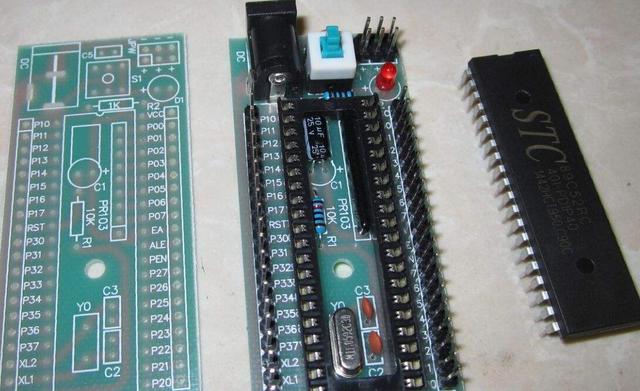 基于单片机倒立摆毕业设计,51单片机控制旋转倒立摆流程图