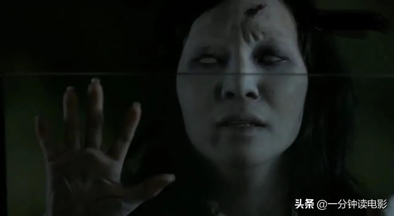 《鬼片场》拍摄现场闹鬼所有工作人员被吓跑只有美女演员不知情