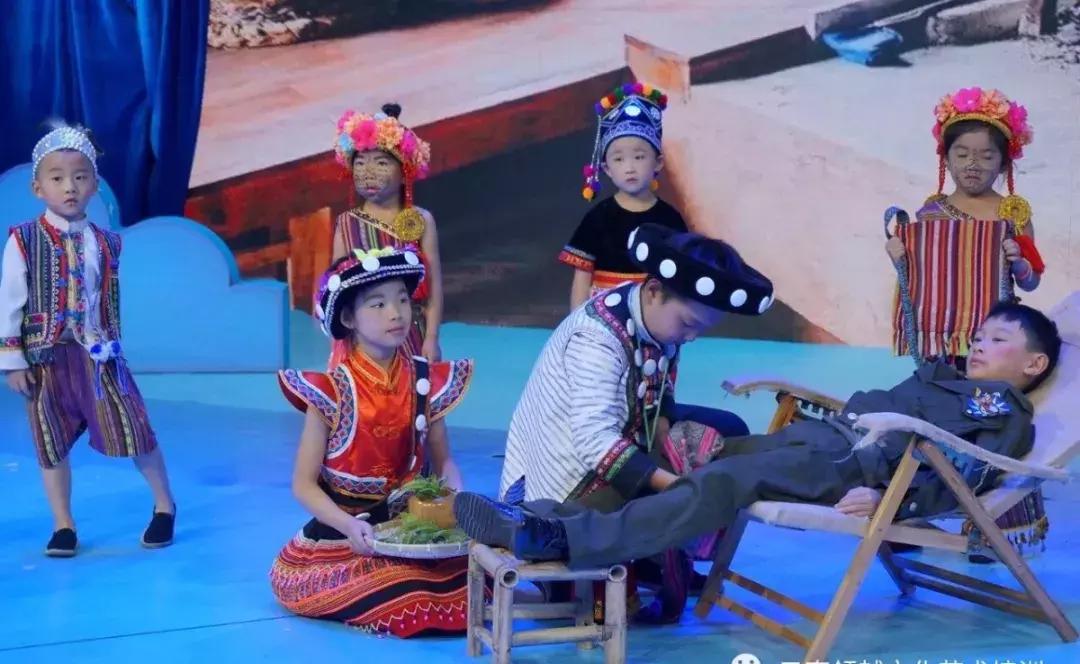 给孩子梦想的舞台,给孩子一个舞台梦