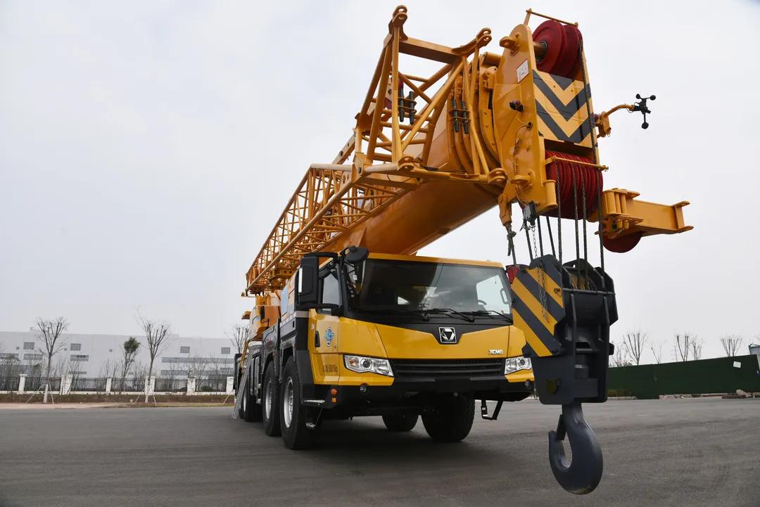 新款80吨吊车参数一览表,国内最先进的80吨吊车