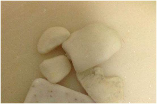 床单发黄有斑渍怎么洗白,床单发黄了用小苏打怎么洗