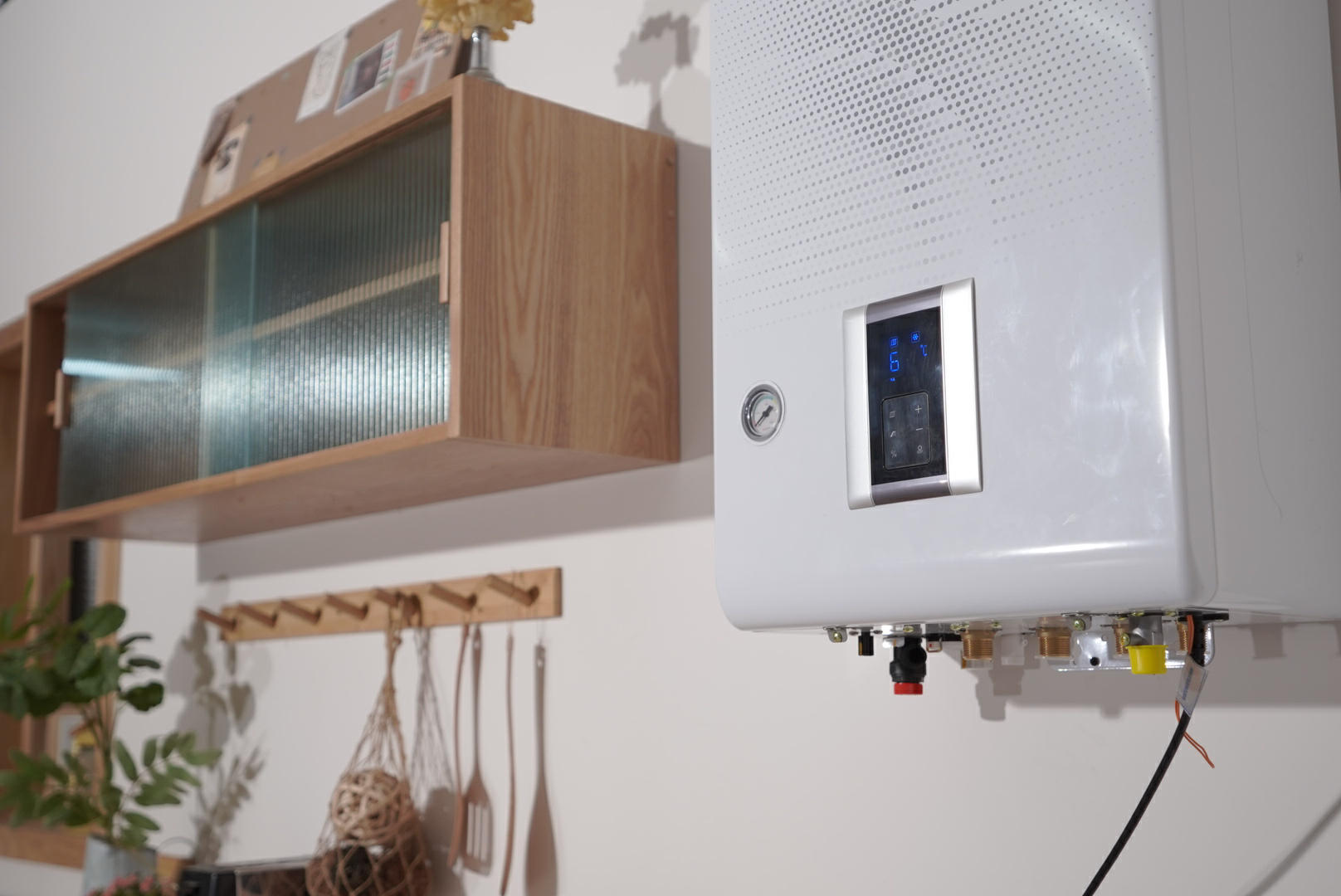 冷凝式壁挂炉使用方法视频,冷凝壁挂炉怎样使用节能环保