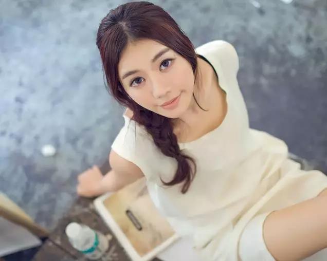 其实分手了他还是想见你,其实分手之后迟迟走不出来