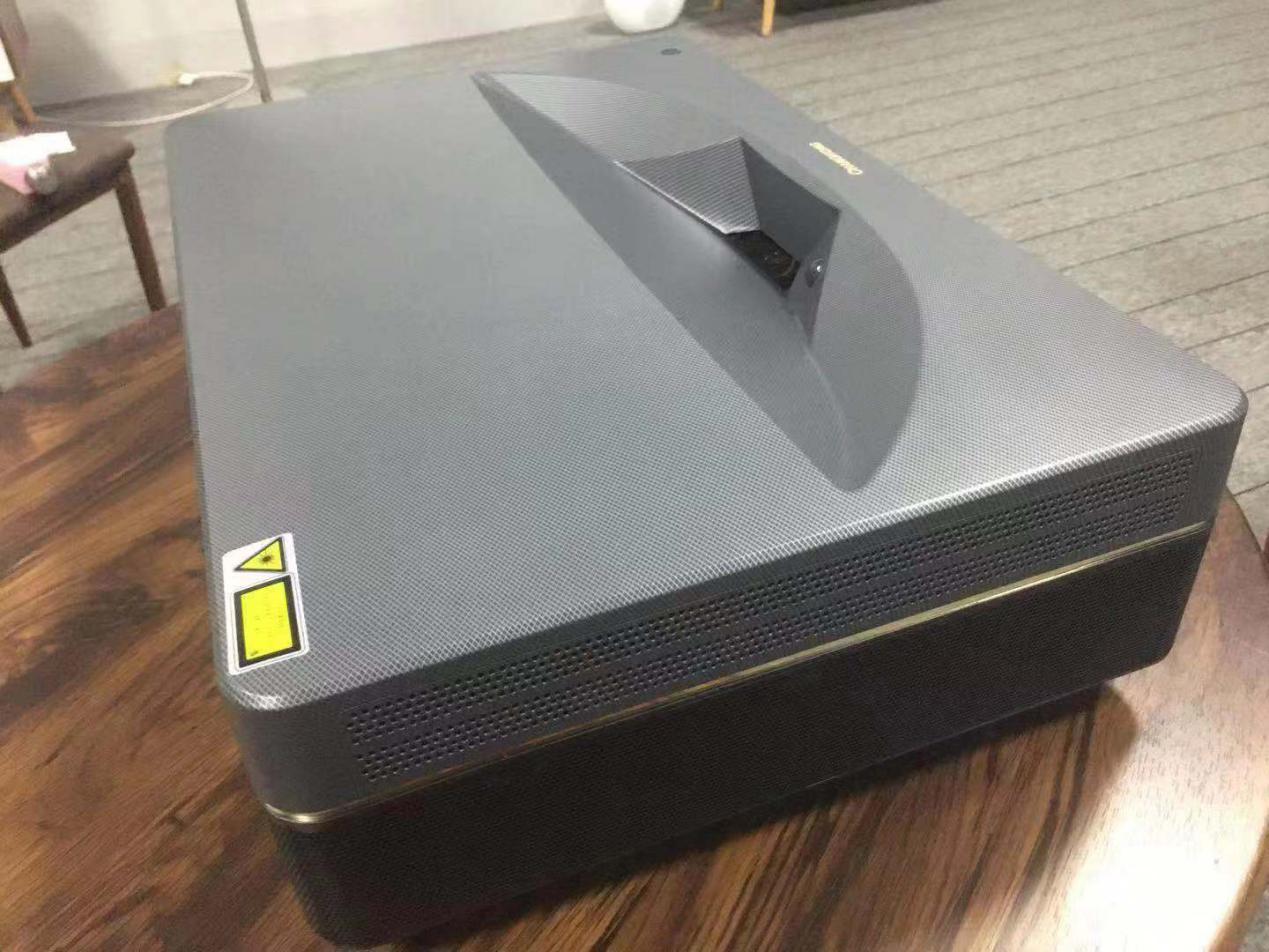 长虹激光电视v8s和x6u对比,长虹激光电视V7评测