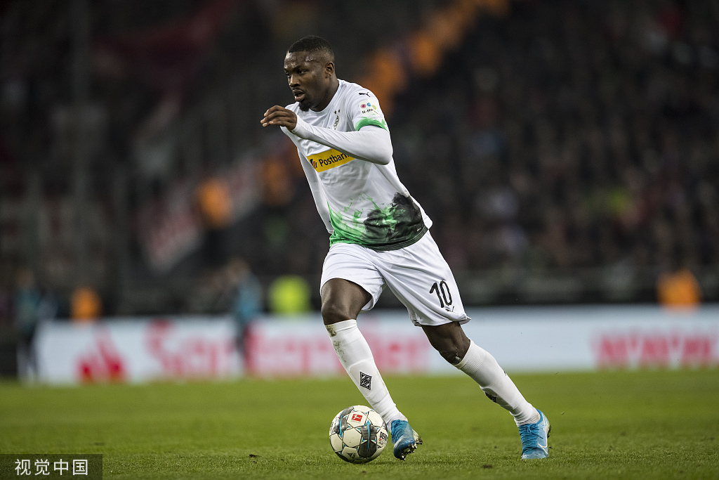 拜仁时隔四年战胜门兴,拜仁0比5惨败门兴阵容