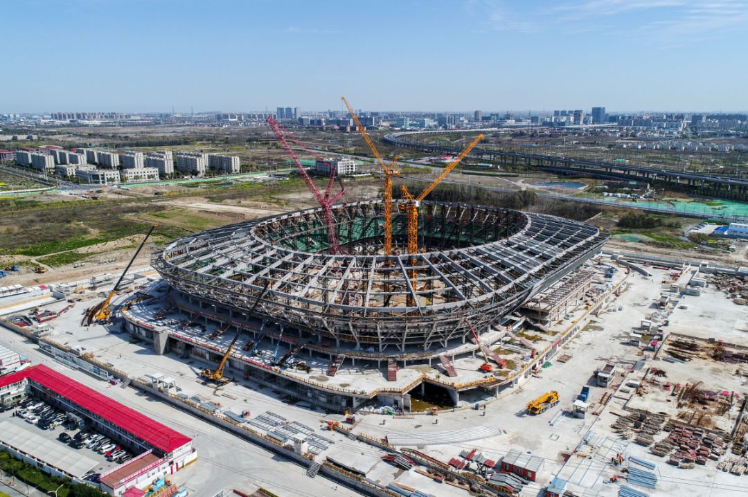 浦东白玉碗足球场,上海首座专业足球场