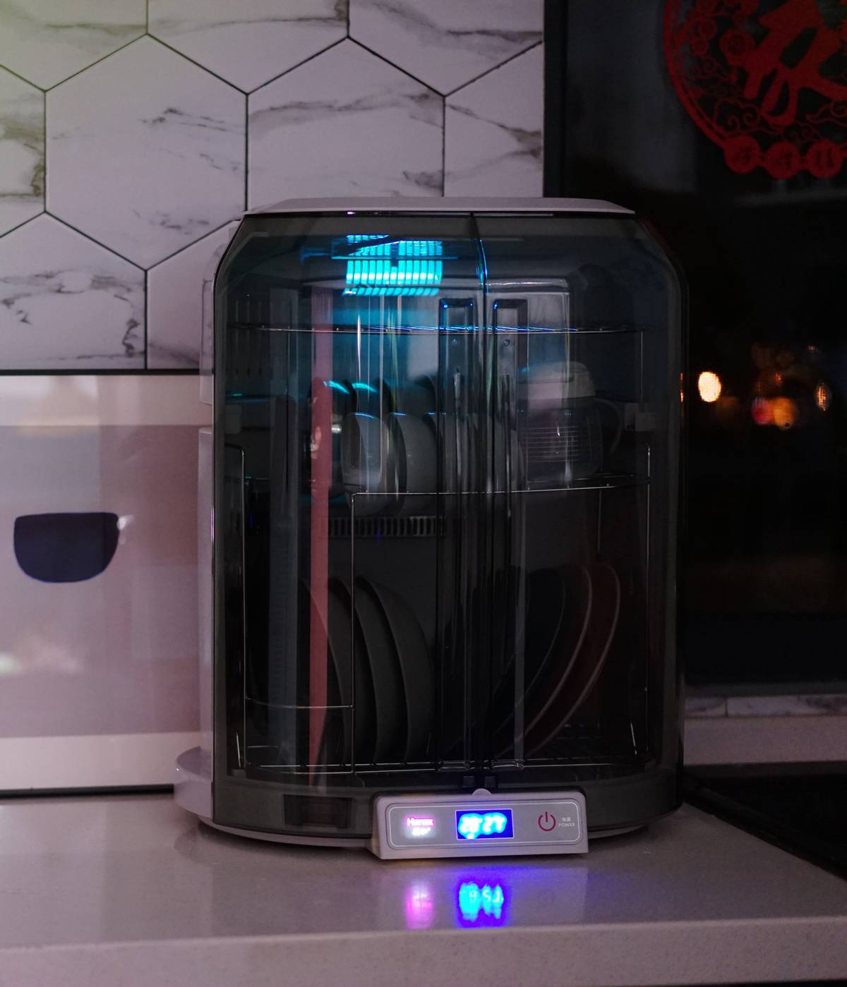 家庭开始流行台式消毒柜，快来看看台式消毒柜哪些点是你想要的？