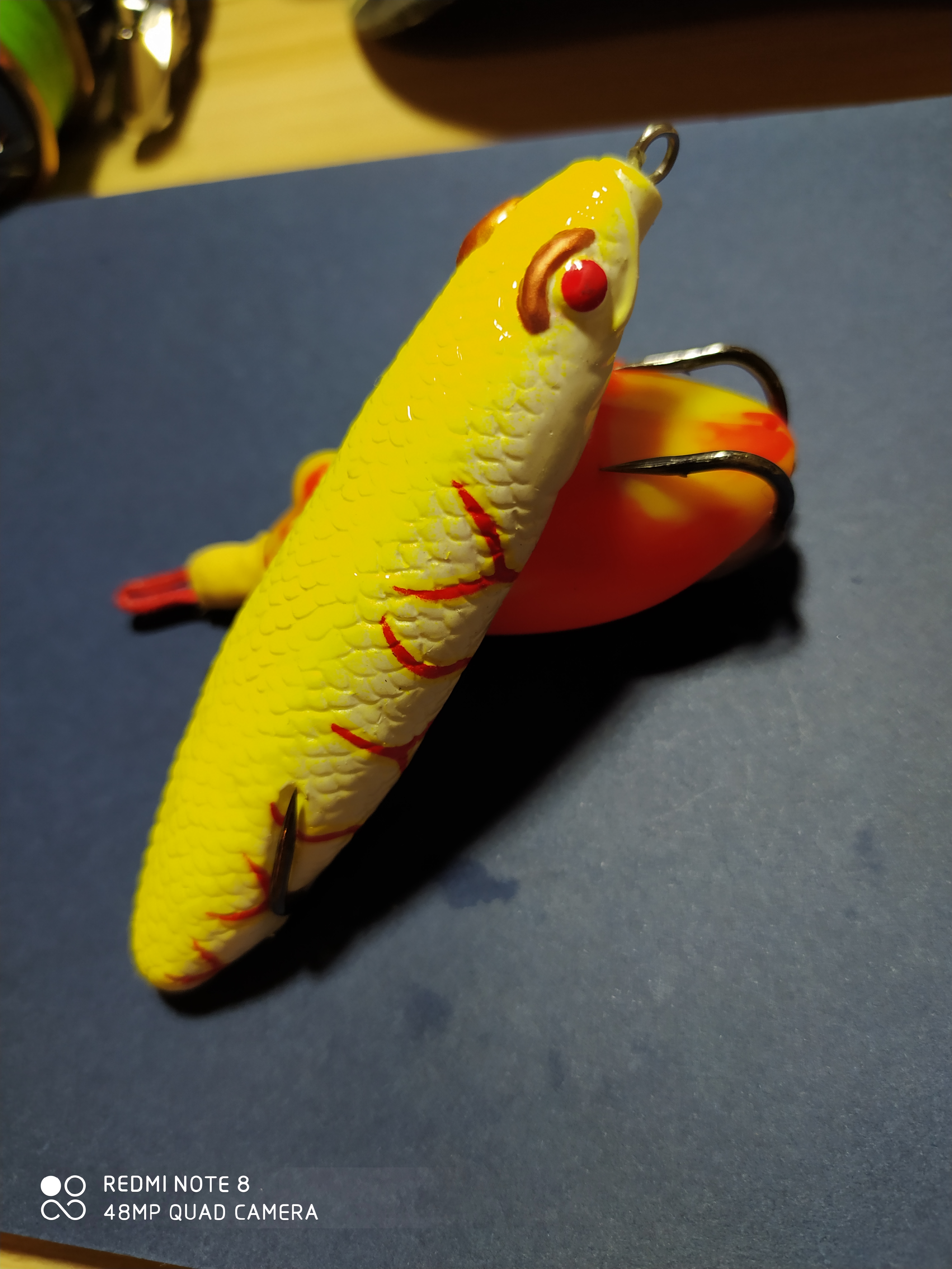 雷强控蛙手法教学,路亚钓黑鱼入门教程雷蛙系法