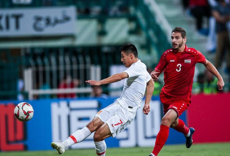 温暖！武磊发《周记》谈起国足，并感慨徐指导异国他乡为他庆生