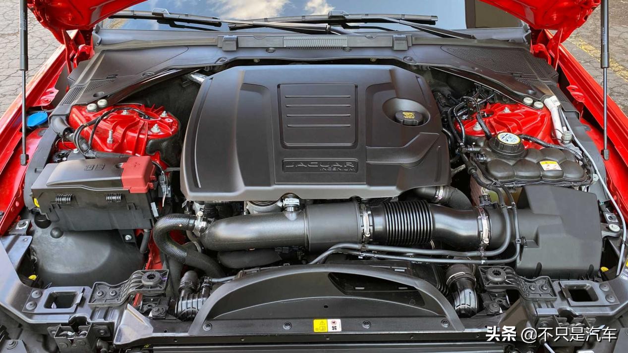 2020款捷豹xe官方图片曝光,最新款捷豹xe测评