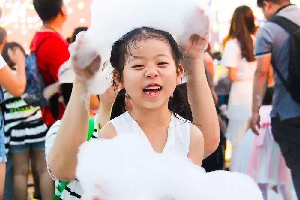 泡泡挑战赛｜夏日酷爽大招来袭，一起“冒个泡”吧