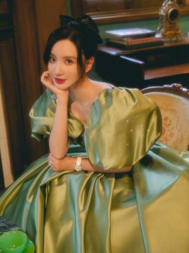 张萌职场认错视频,张萌道歉大汇总完整版