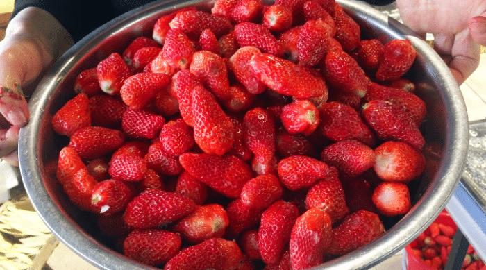 想吃草莓酱可以自己做,想吃草莓酱不用买在家就能做