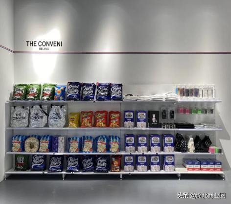 adidas武汉旗舰店,adidas阿迪达斯武汉江汉路