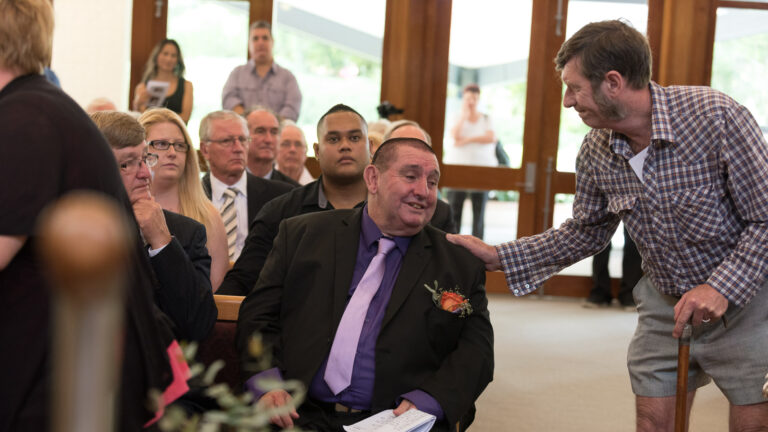 这可能是您从未听说过的摄影工作:葬礼摄影师