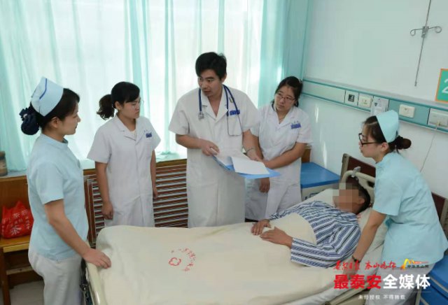 *安泰**一男子常年以饮料代水,致肾功能不全