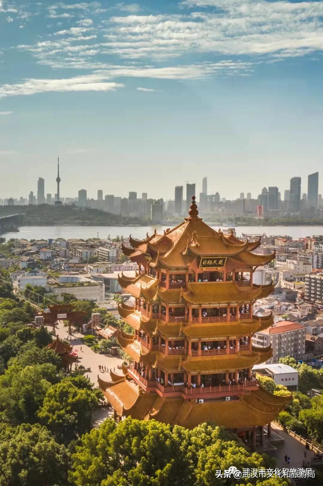 武汉江边最高的建筑,武汉江边高楼