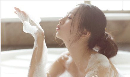 老年头发干头皮很多头屑怎么办,头皮干燥快速解决小妙招