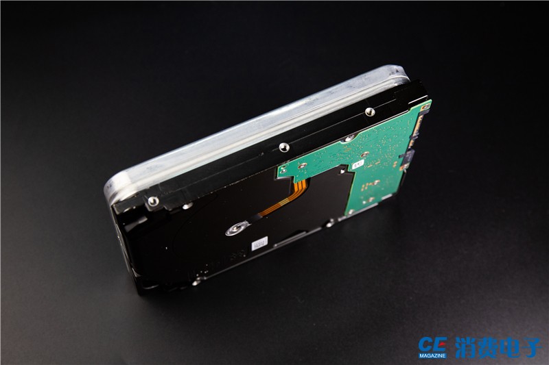 14tb大容量硬盘,希捷酷鱼2t机械硬盘评测