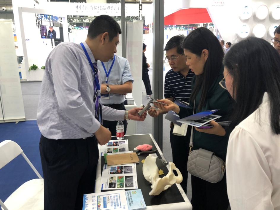 访维度（西安）生物医疗科技有限公司让中国人骨头更好腰杆更硬