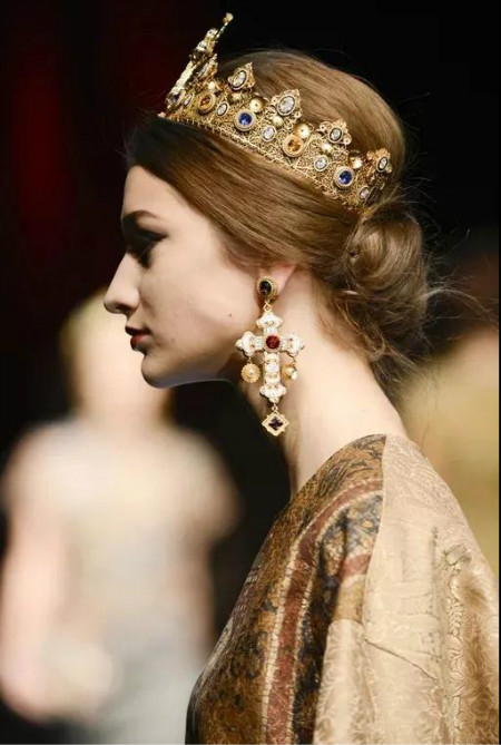 耳环款式图银,优雅耳环必备款式图片大全