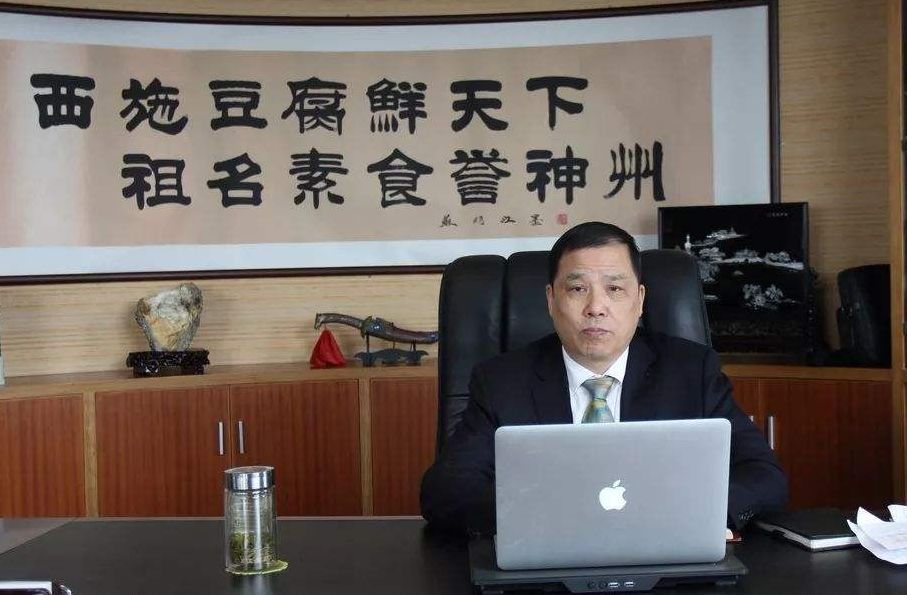 别看不起小钱要有大钱才有小钱,不要看不起小生意语录