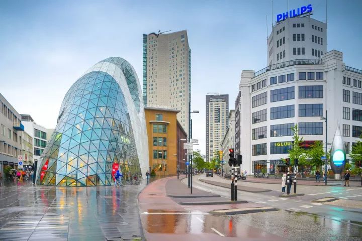 欧洲50强足球俱乐部,利物浦跟埃因霍温谁更厉害