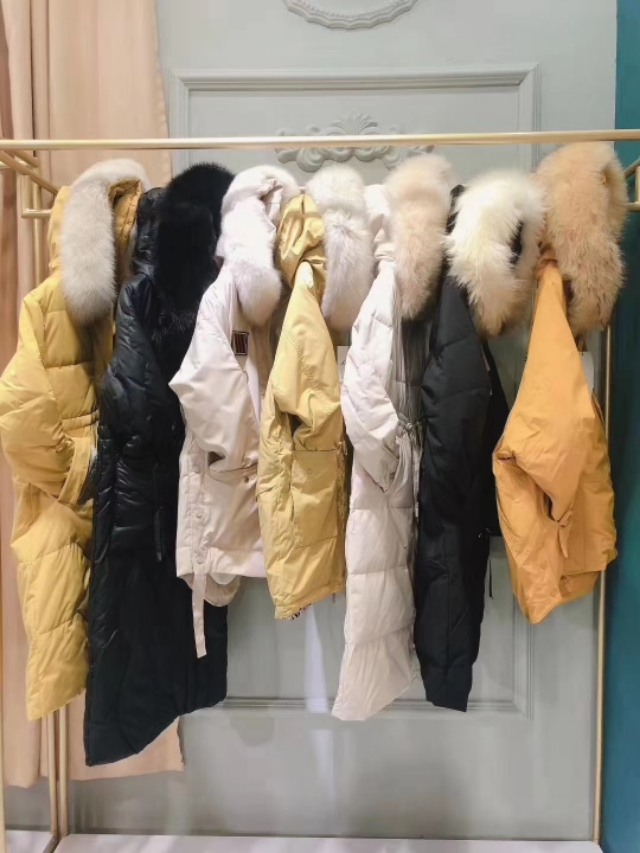 品牌女装尾货批发连衣裙,品牌女装尾货批发直播