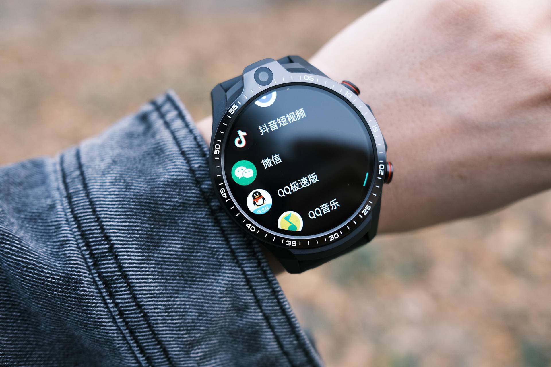 不用带手机也能出门的手表,不戴手机也能用的智能手表