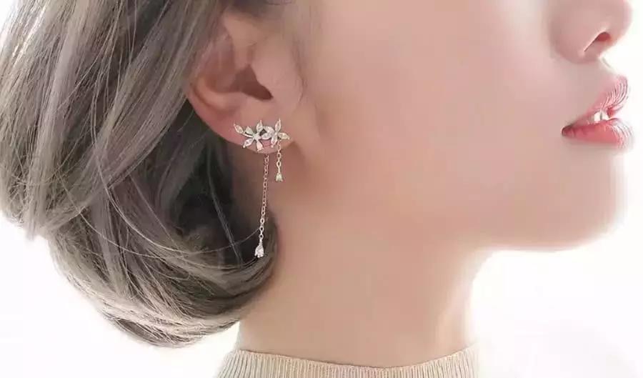 小钻戒指耳饰轻奢小众高级感,项链戒指耳环三件套