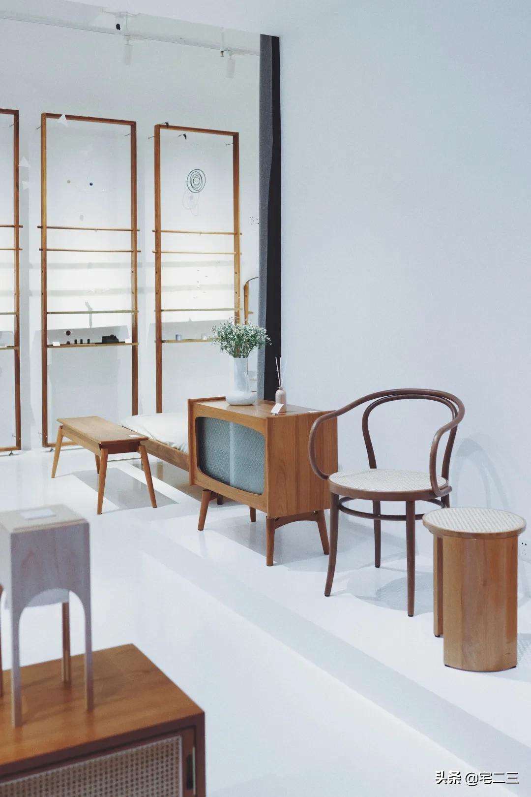 成都比较好的实木家具,成都哪个实木家具最好