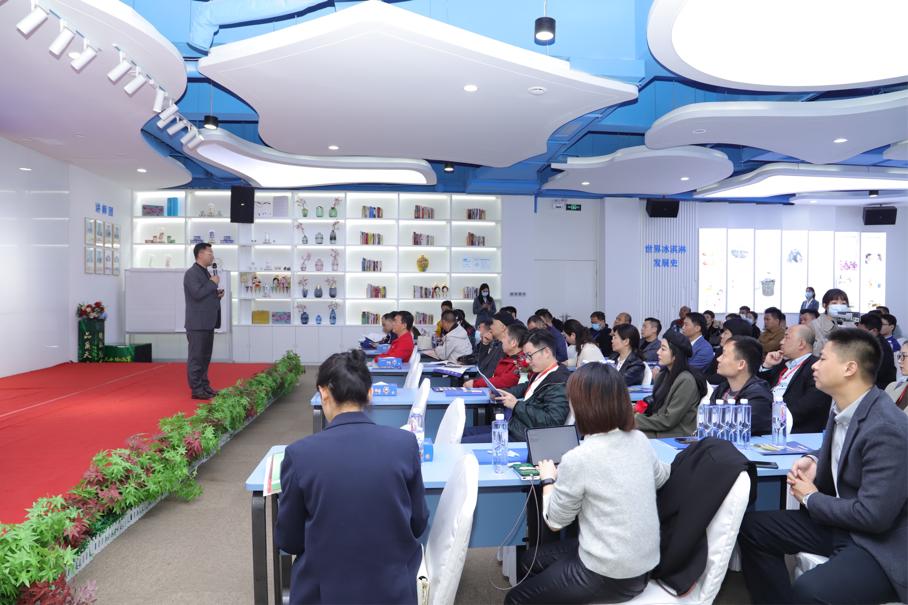 青年豫商探访天冰：产品就是作品，产品就是人品