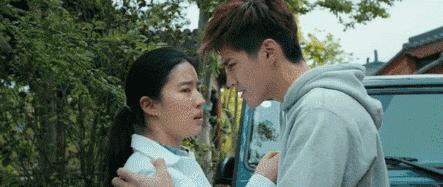 ai换脸技术好学吗,ai换脸后面站很多人教程