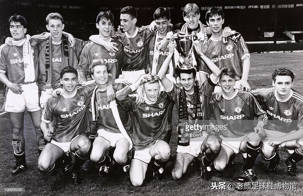 锐步历年足球鞋,历年锐步足球鞋