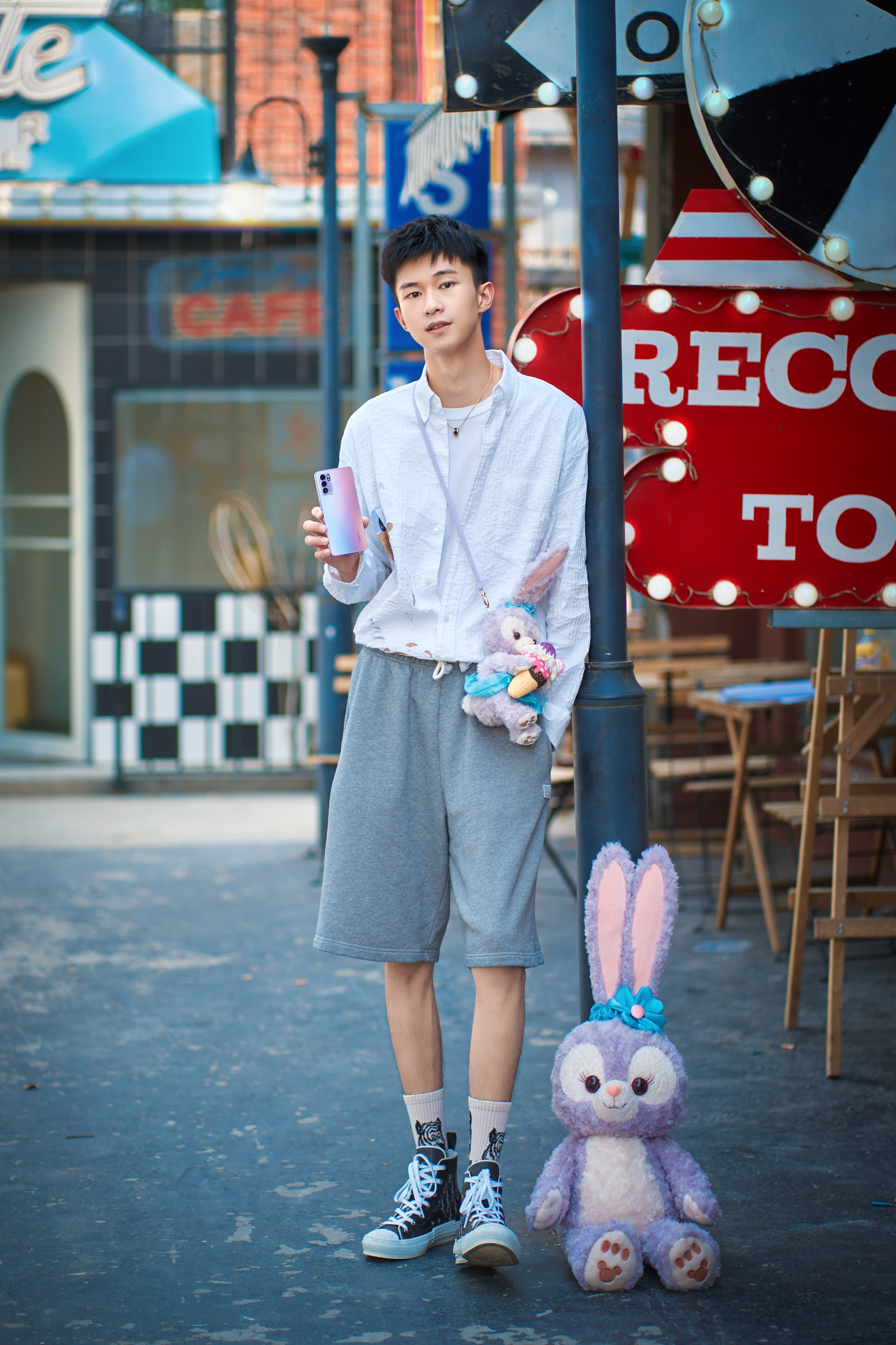 二次元只知“J佬紫”？在动漫界，你怕是要被除名