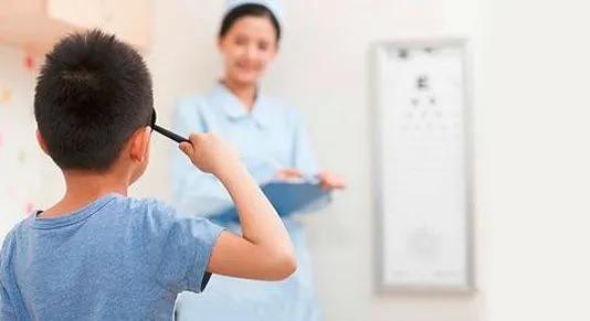 为什么我家两个孩子视力都弱视,12岁的孩子弱视和近视怎么治疗