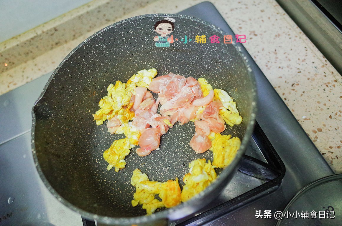 牛油果很硬很生可以直接吃吗,牛油果熟了果肉是硬的还是软的