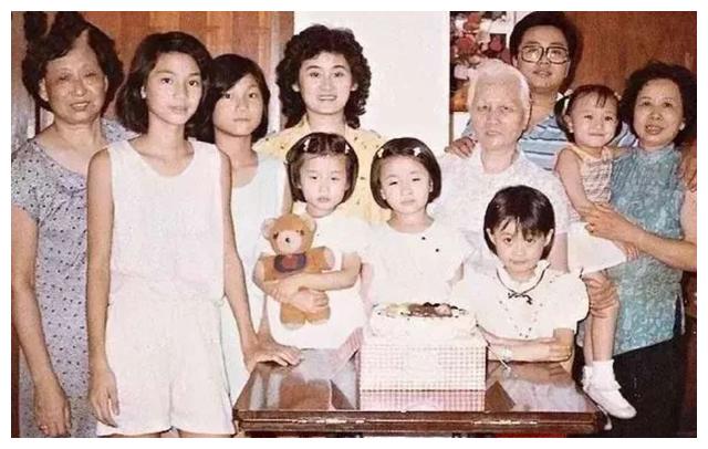 洪欣刘銮雄张丹峰,洪欣前一任老公莫少聪