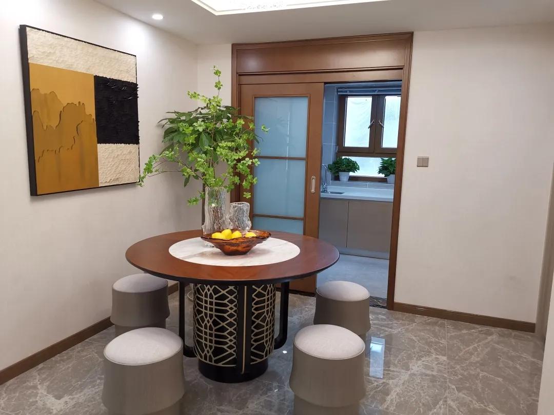 成都东安新城，一场豪赌的盛宴