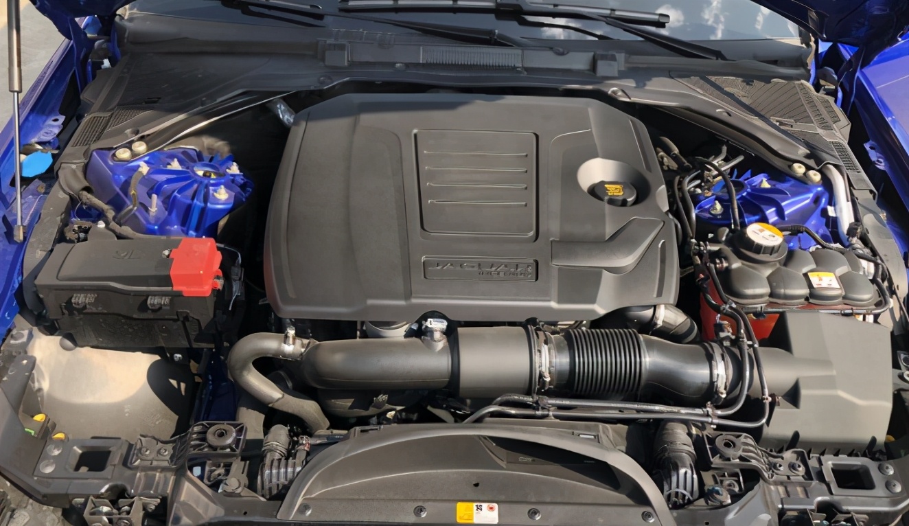 19款捷豹xel2.0t250ps奢华版试驾,捷豹xel黑曜运动型英国绿试驾